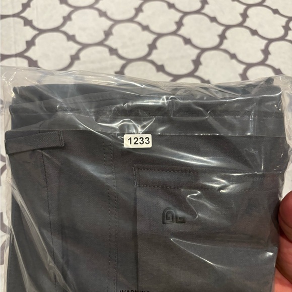 Public Rec Workday Tech 5 Pocket Pants Men 34x31 Stretch Comfort Work Golf $108 - Picture 11 of 12